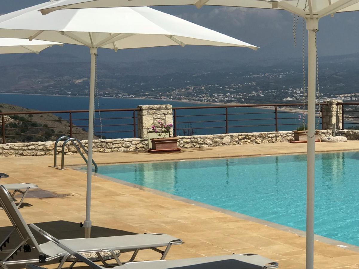 Arbutus - Relaxing Apartment With Fantastic Views Georgioúpoli Extérieur photo