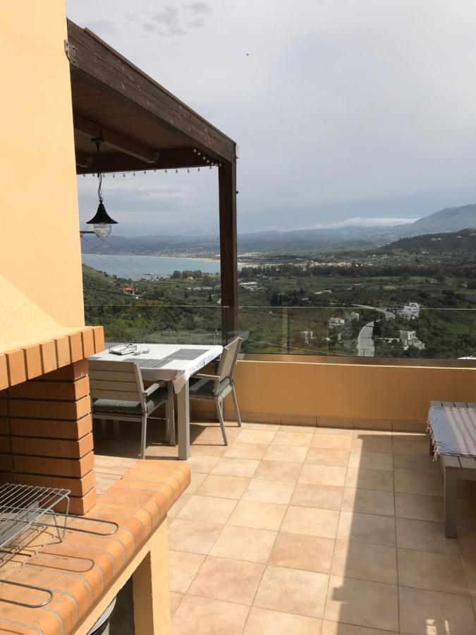 Arbutus - Relaxing Apartment With Fantastic Views Georgioúpoli Extérieur photo